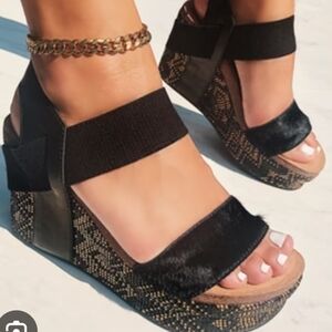 OBTB $125 SZ 10 BUSHNELL BLACK JUTE CALF HAIR 4" WEDGE HEEL SANDALS LN